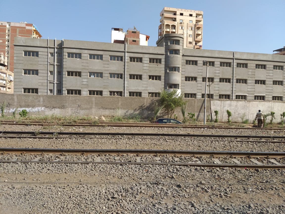 تشطيب مدرسة النوتردام — 25